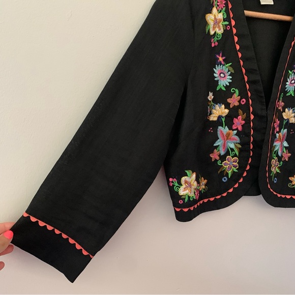 Peter Martin Black Linen Embroidered Floral Boho Short Open Jacket SZ 10 Cottage - Picture 2 of 13